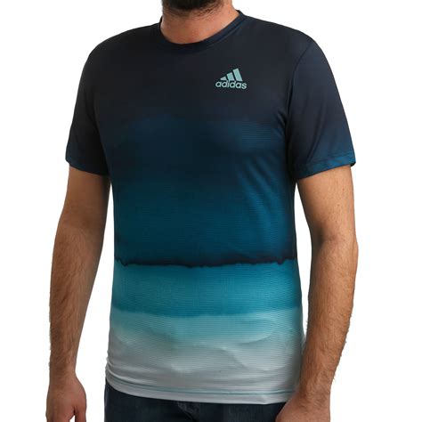 adidas t shirt herren dunkelblau|Blaue adidas T.